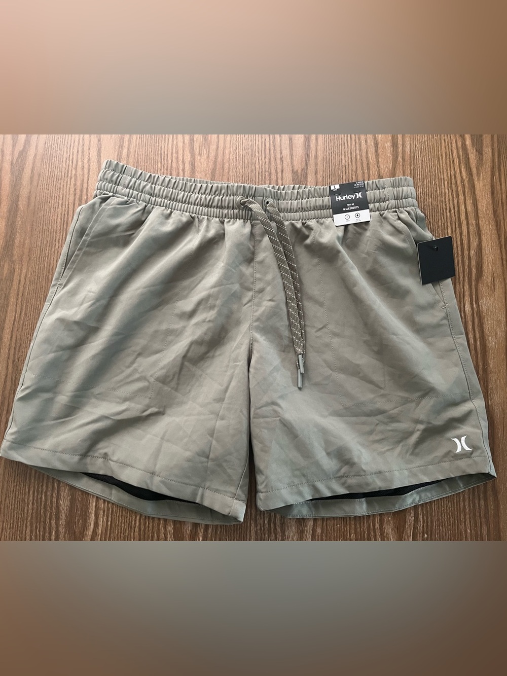 Hurley Men's Green Elastic-Waist Shorts size Large
